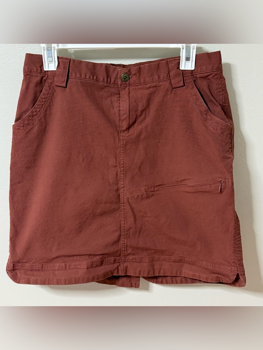 Duluth Trading Company Womens Dry on the Fly Skort Brick Red 8 M Outdoor Skirt